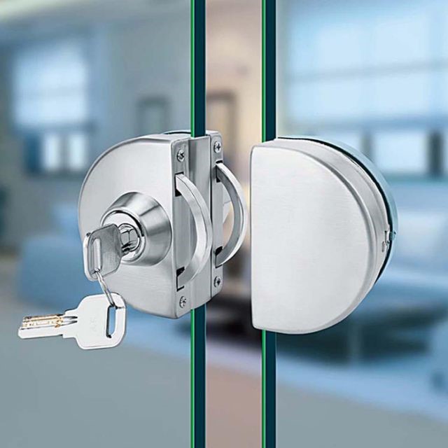 Khóa cửa nhôm kính lùa